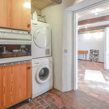 Six-bedroom Holiday In Nørre Nebel